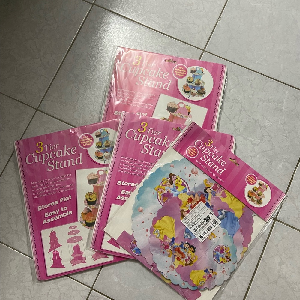 3 Tier Cupcake Stand - Princess theme set of 4 brand new in package